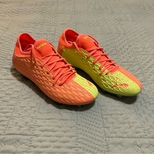 Puma Future Orange and Yellow Soccer Cleats sz.12.5